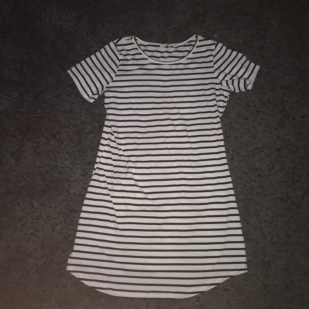 Summer dress (stripped)
